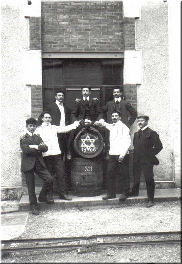 1900 - 0015.jpg