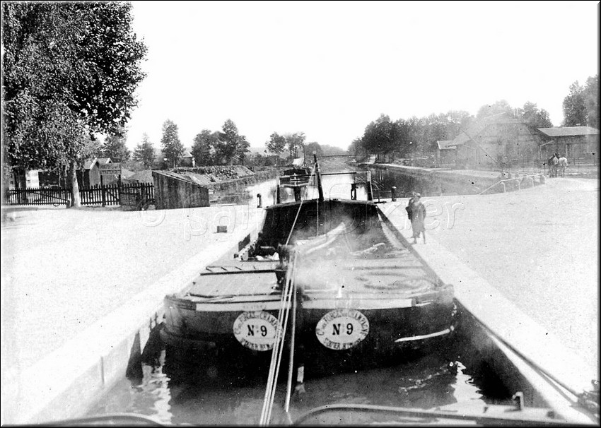 1901 - 0016.jpg