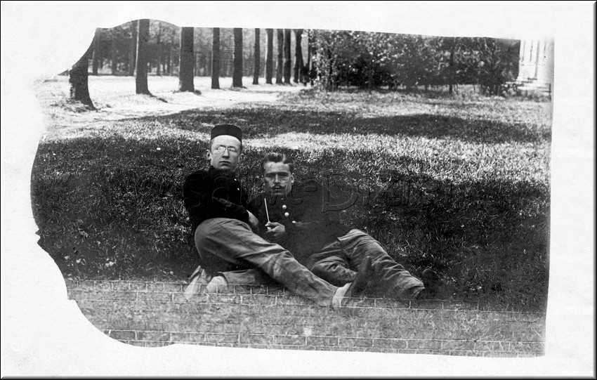 1909 - 0035.jpg
