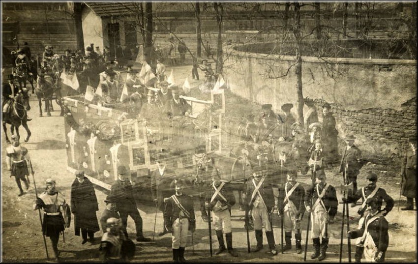 1908 - 0017.jpg