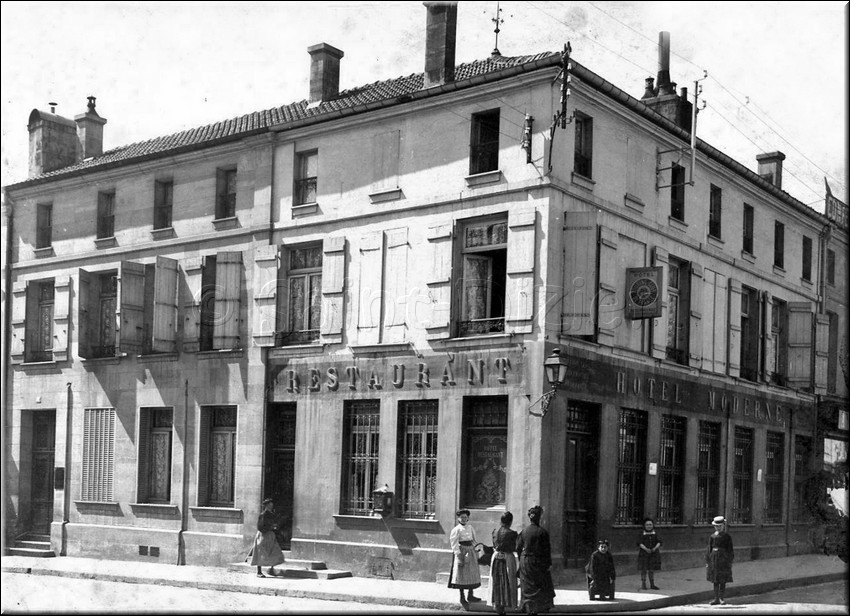 1910 - 0075.jpg