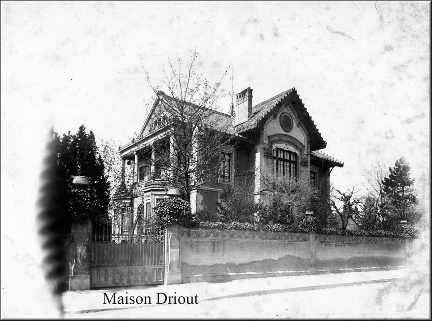1910 - 0077.jpg