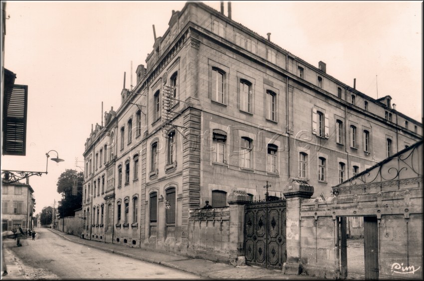 1920 - 0007.jpg