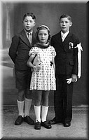 1920 - 0023.jpg