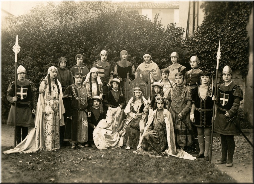 1930 - 0015.jpg