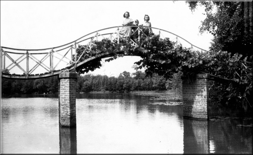 1937 - 0008.jpg