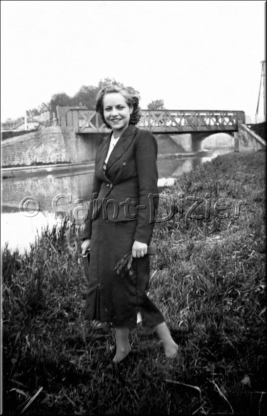 1946 - 0023.jpg