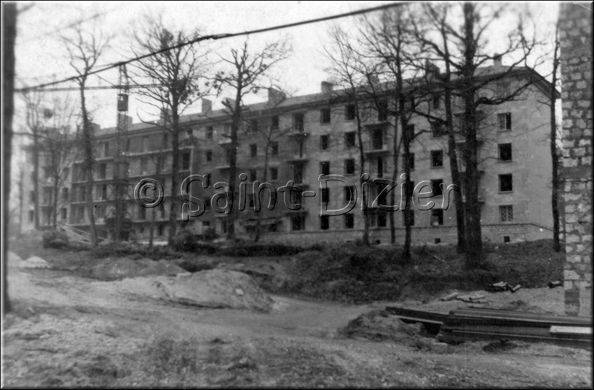 1951 - 0015.jpg
