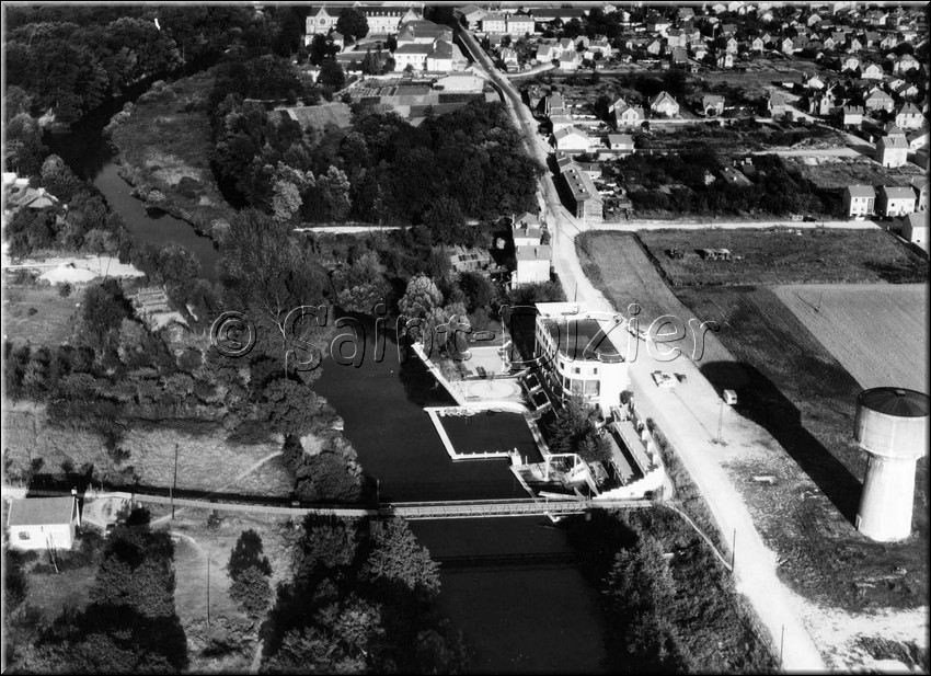 1952 - 0013.jpg