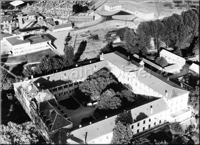 1952 - 0027.jpg