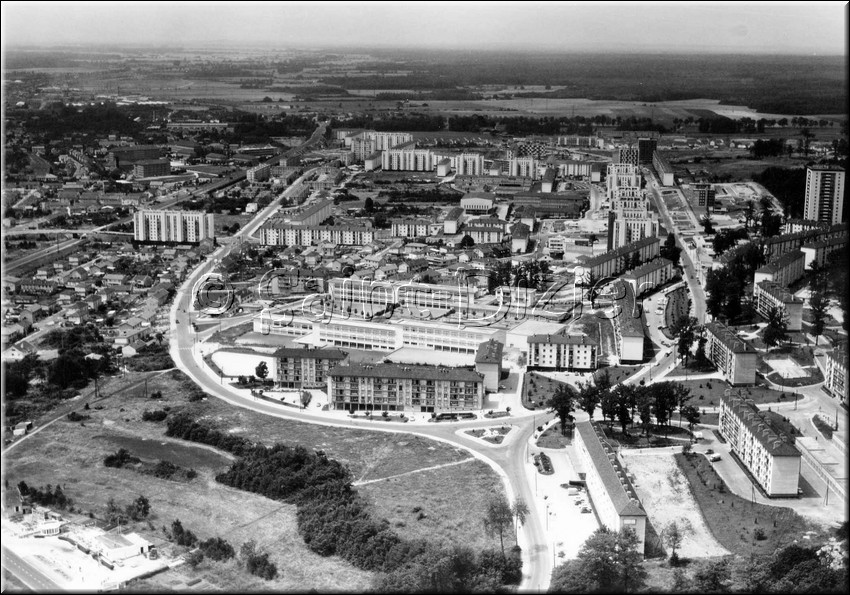 1952 - 0028.jpg