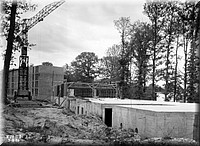 1956 - 0018.jpg