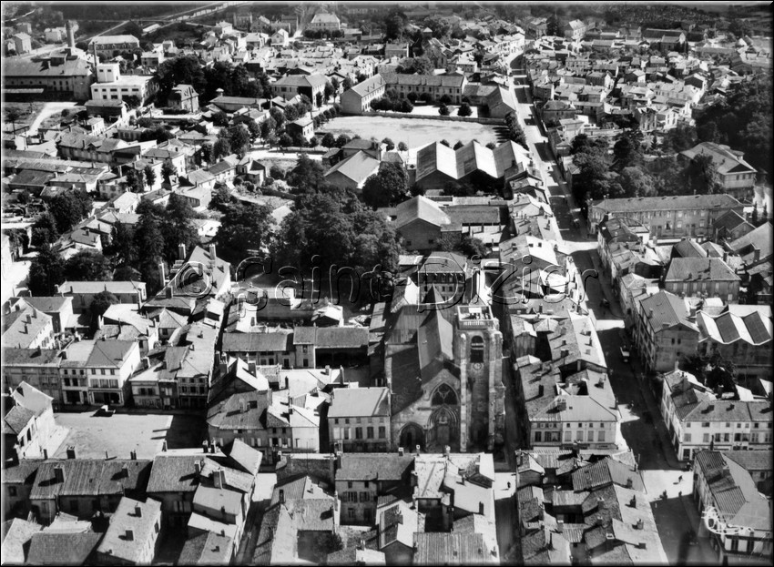 1957 - 0012.jpg