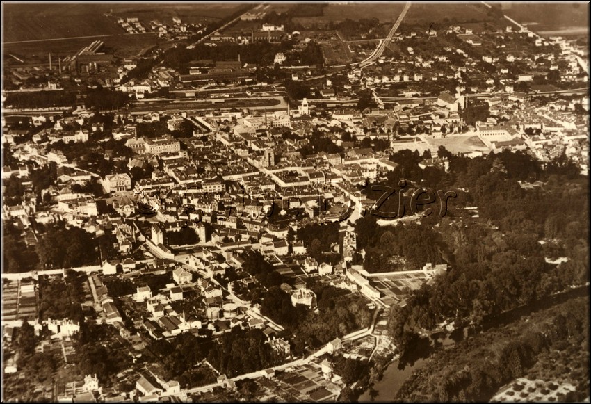 1960 - 0023.jpg