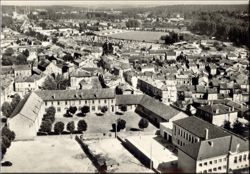 1960 - 0028.jpg