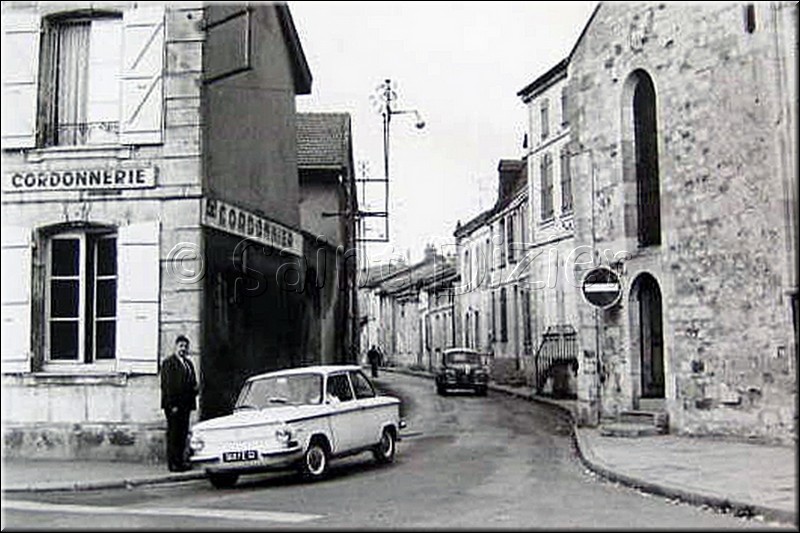 1969 - 0016.jpg