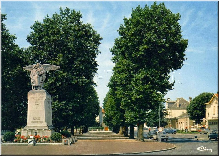 1971 - 0007.jpg