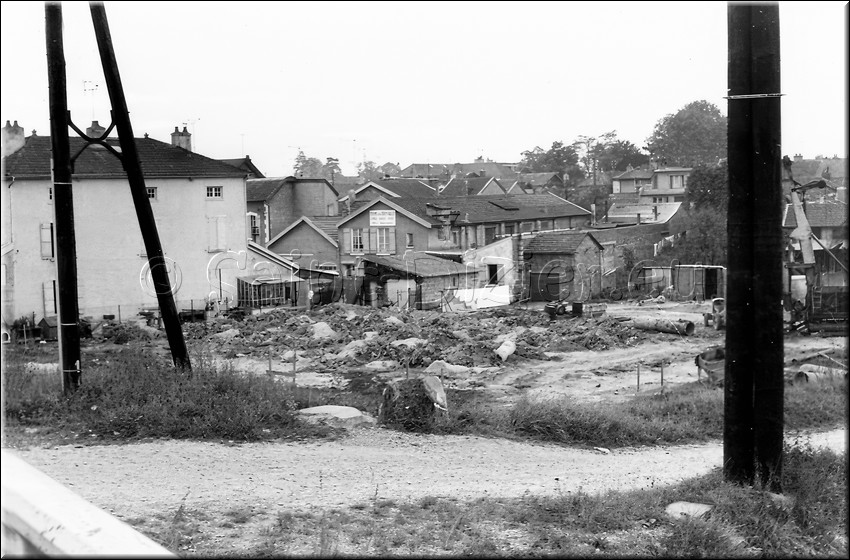 1971 - 0024.jpg