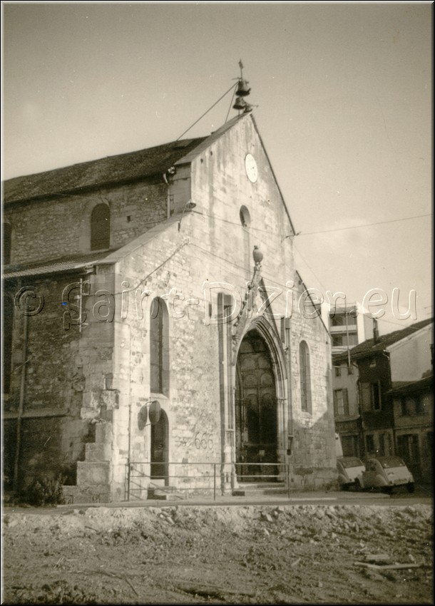 1974 - 0010.jpg