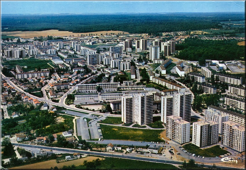 1975 - 0011.jpg