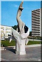 1975 - 0014.jpg