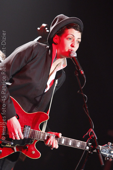 Canon EOS 7D - 70.0-200.0 mm - 1/100 s à f / 5,6