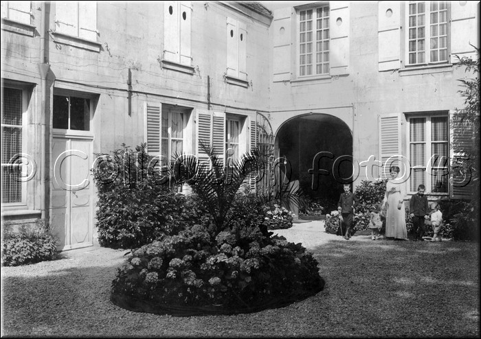 1911 - 0022.jpg