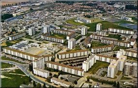1975