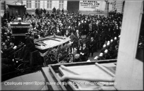 1933