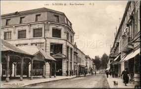 1932