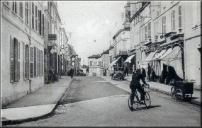 1935